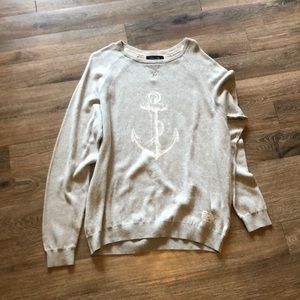 Men’s Adam Levine sweater.